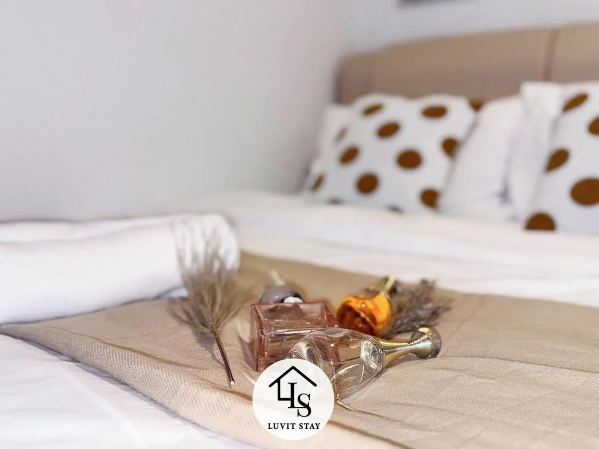 Apartment Holiday Place By Luvit Stay Kuala Lumpur